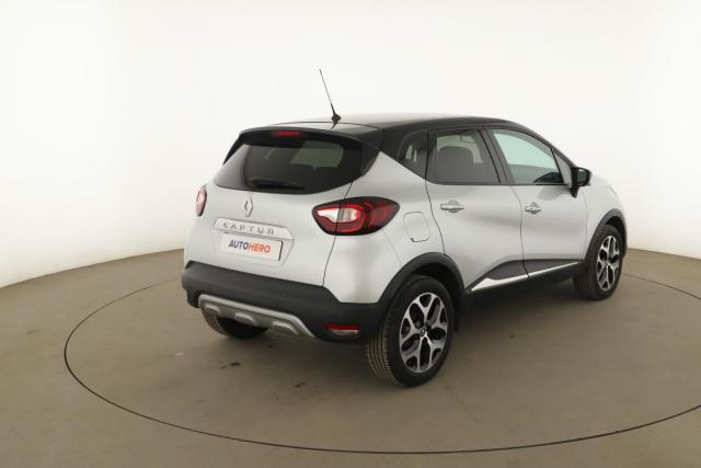 Renault Captur image 8
