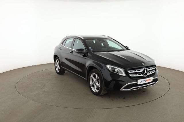 Mercedes Benz Gla image 2