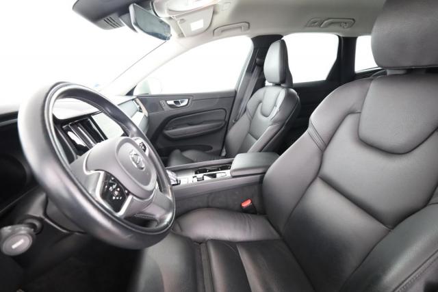Volvo Xc60 image 1