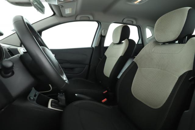 Renault Captur image 6