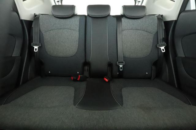 Renault Captur image 9