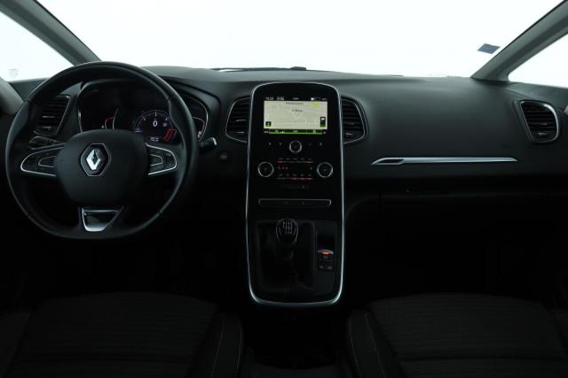 Renault Grand Scénic image 1