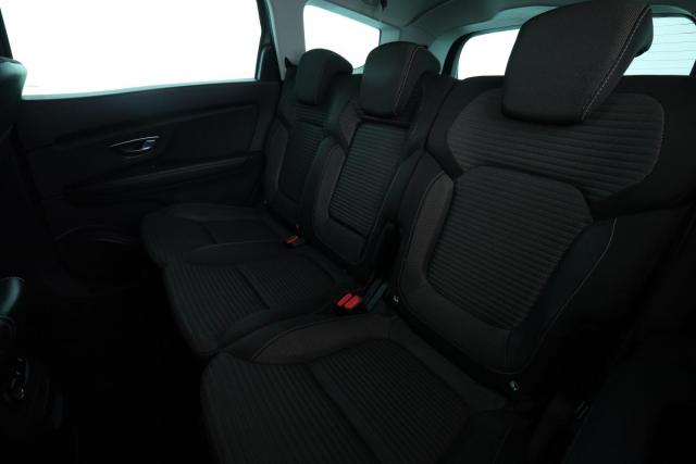 Renault Grand Scénic image 2