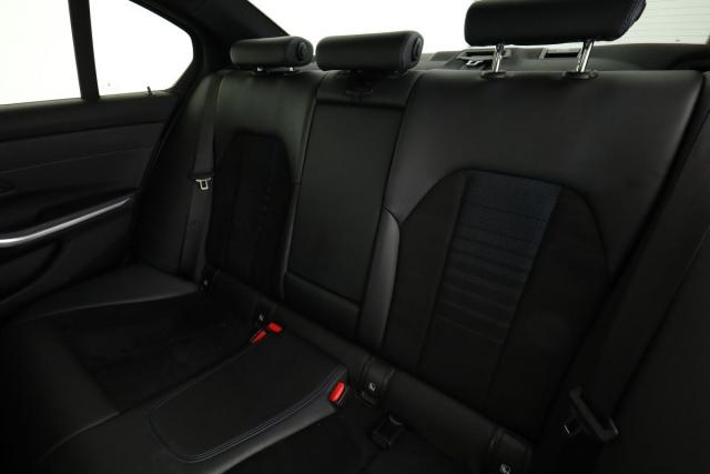 Bmw Série 3 image 3