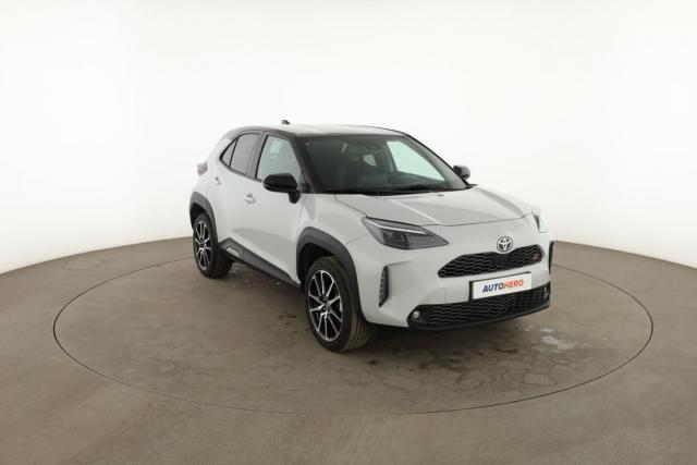 Toyota Yaris Cross image 1