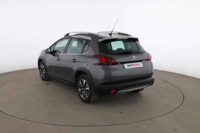 Peugeot 2008 image 7