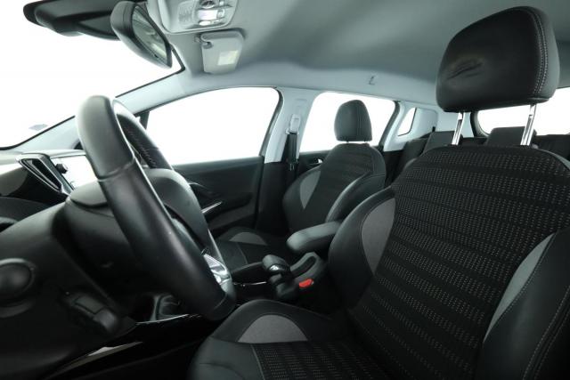 Peugeot 2008 image 4