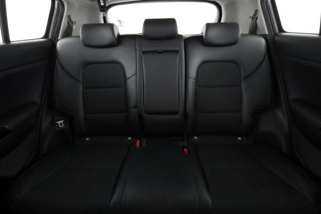 Kia Sportage image 3