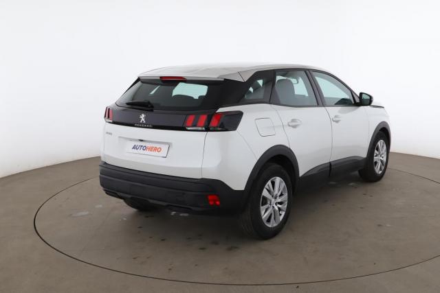 Peugeot 3008 image 2