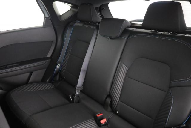 Renault Captur image 8