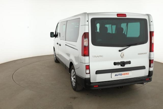 Renault Trafic image 7