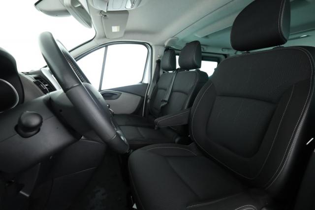 Renault Trafic image 9