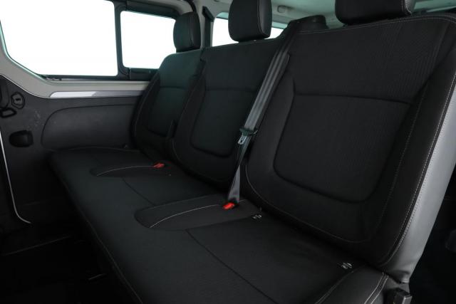 Renault Trafic image 3