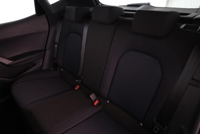 Seat Arona image 2