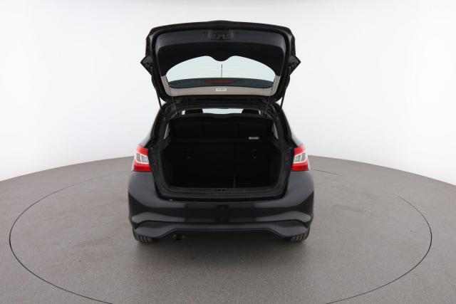 Nissan Pulsar image 6