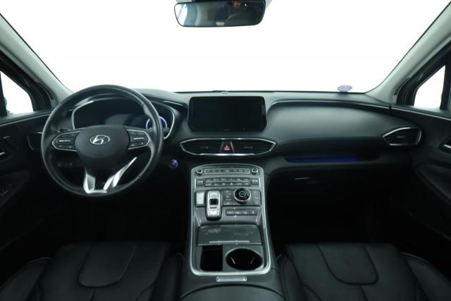 Hyundai Santa Fe image 3