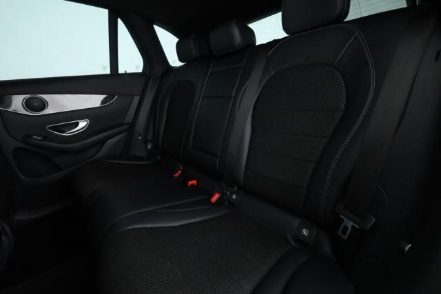 Mercedes Benz Glc image 8