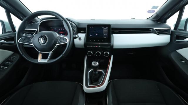 Renault Clio image 6