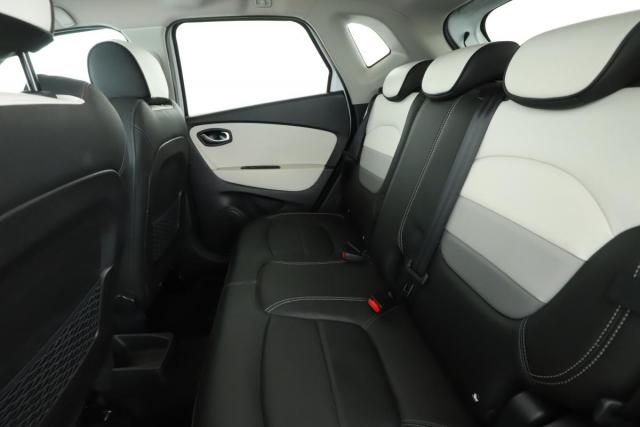 Renault Captur image 2