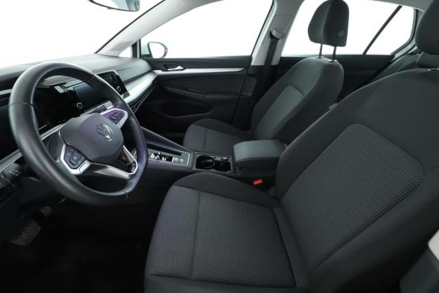 Volkswagen Golf image 6