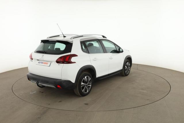 Peugeot 2008 image 4