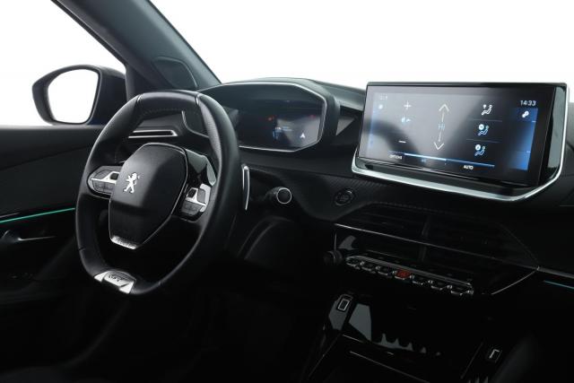 Peugeot 2008 image 9