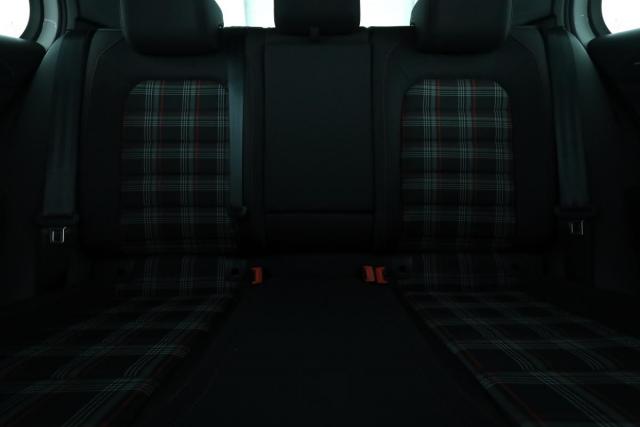 Volkswagen Golf image 5