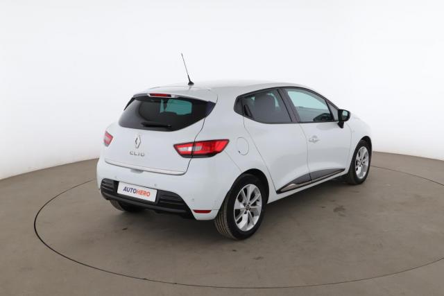 Renault Clio image 1