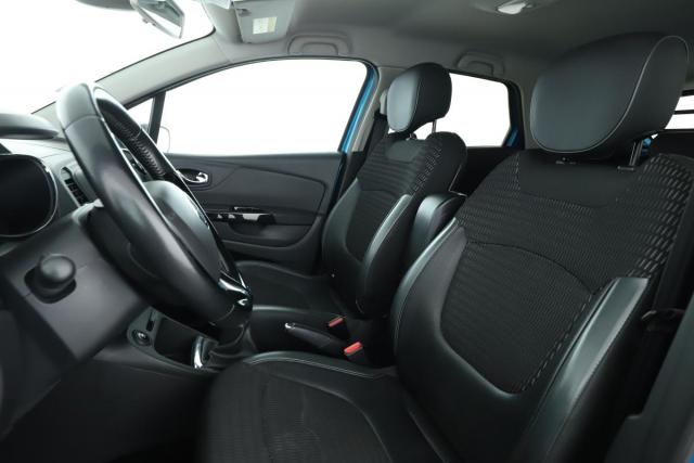 Renault Captur image 1