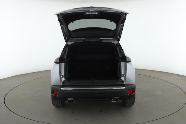 Peugeot 2008 image 8