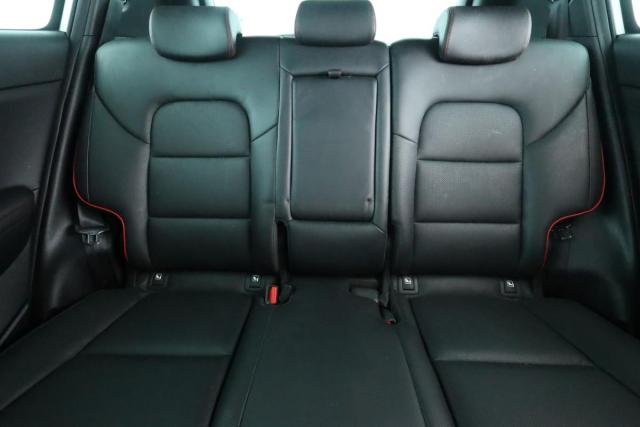 Kia Sportage image 8