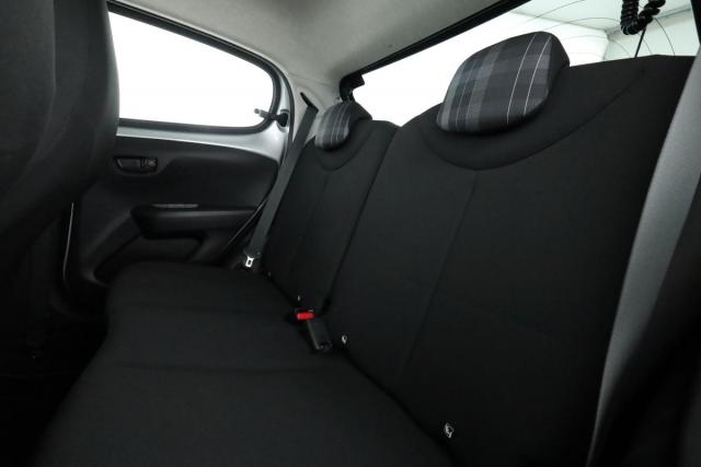 Peugeot 108 image 8