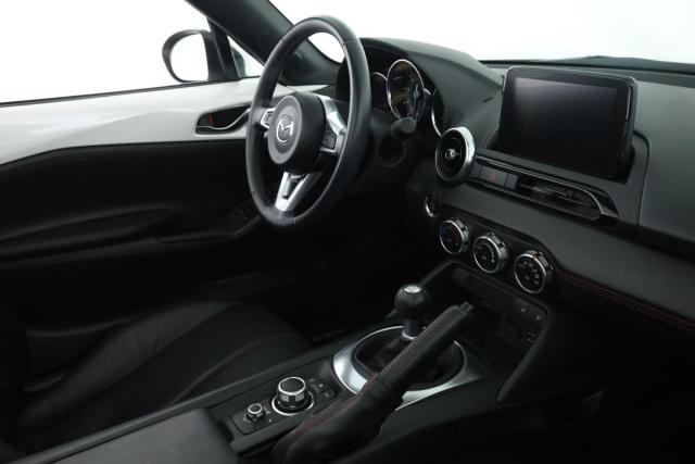 Mazda Mx-5 image 3