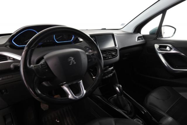 Peugeot 2008 image 1
