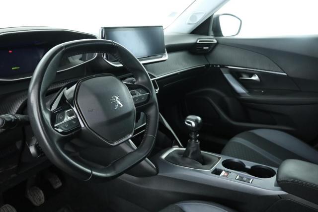 Peugeot 2008 image 4