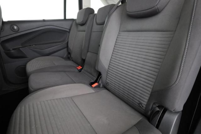Ford Grand C-Max image 8