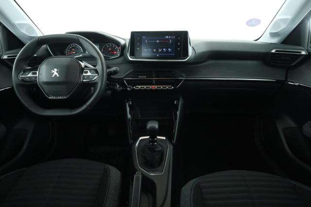 Peugeot 208 image 1