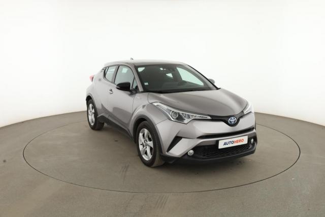 Toyota C-Hr image 1