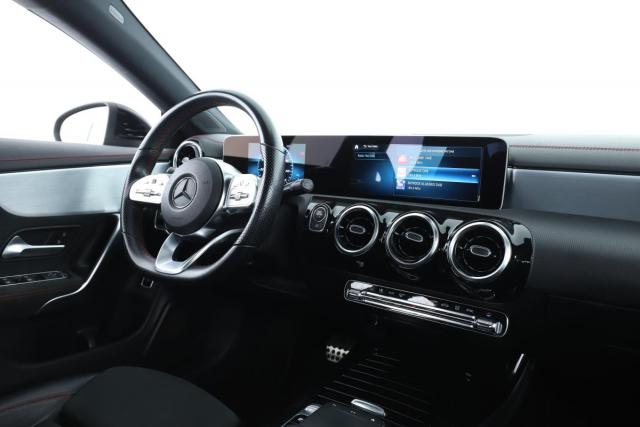 Mercedes Benz Cla image 4