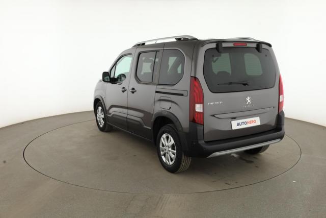 Peugeot Rifter image 9