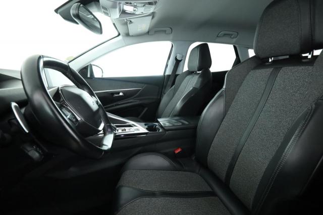 Peugeot 3008 image 4
