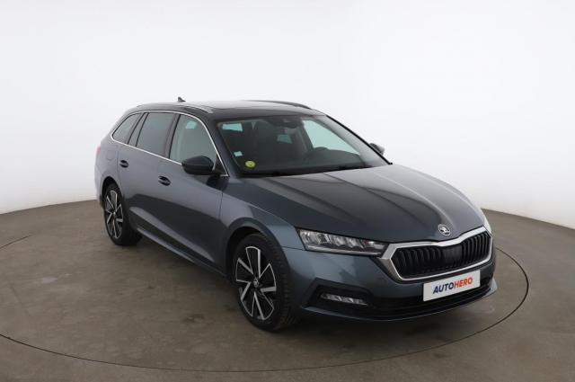 Skoda Octavia image 5