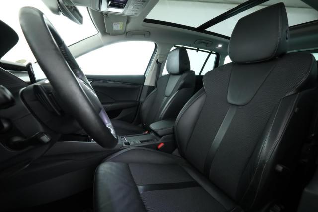 Skoda Octavia image 3