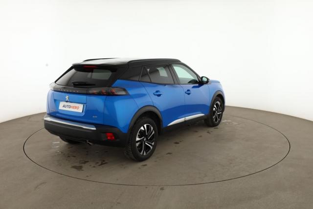 Peugeot 2008 image 3