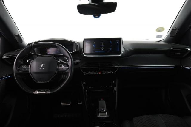 Peugeot 2008 image 5