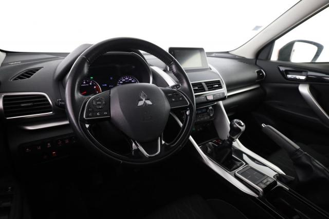 Mitsubishi Eclipse Cross image 5