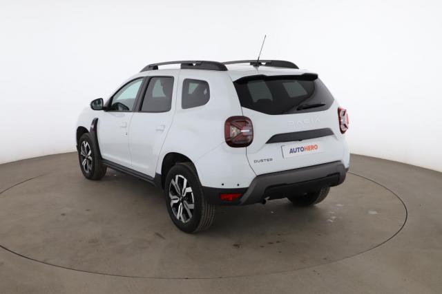 Dacia Duster image 1