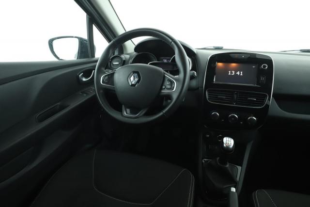 Renault Clio Estate image 9
