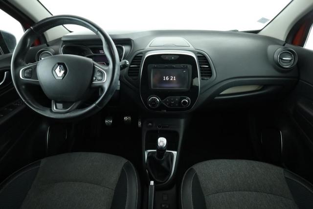 Renault Captur image 8
