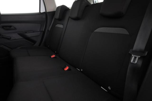 Dacia Duster image 9